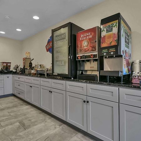 赞斯维尔温德姆贝蒙特酒店 曾斯维尔 外观 照片
